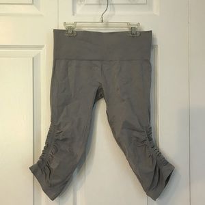Size 6 Light Grey Lululemon In the Flow Crop II